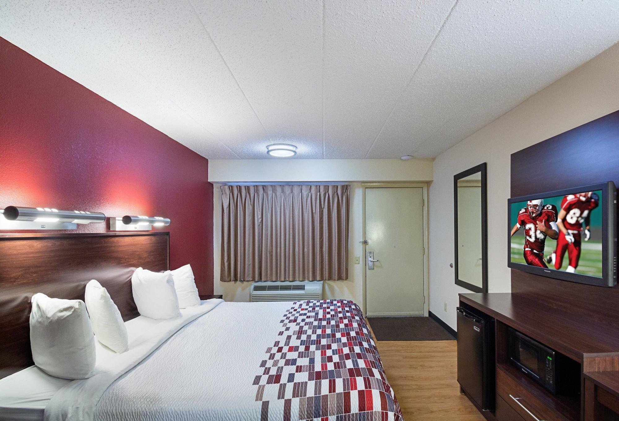 Cherry Grove Red Roof Inn Cincinnati East - Beechmont מראה חיצוני תמונה