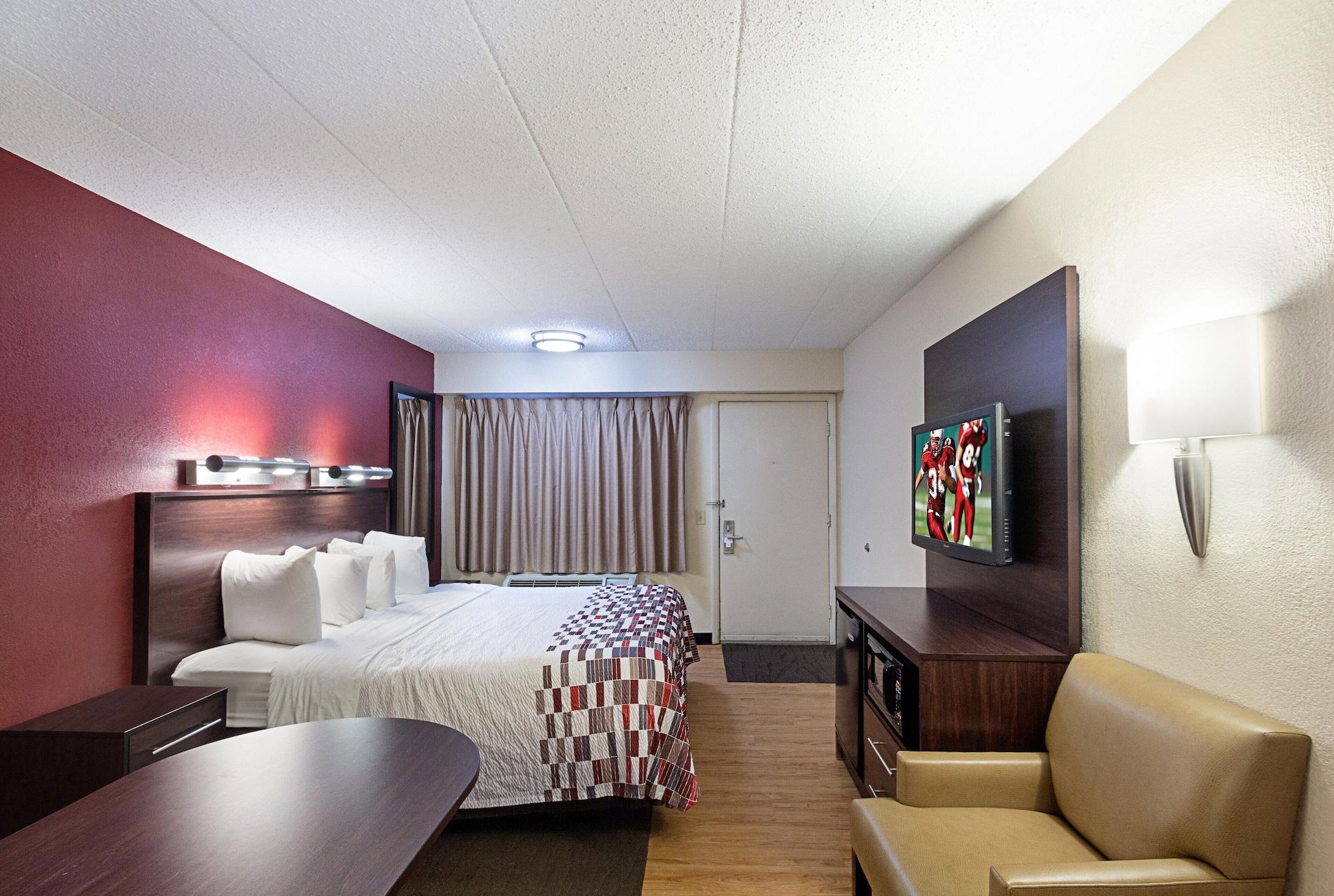 Cherry Grove Red Roof Inn Cincinnati East - Beechmont מראה חיצוני תמונה