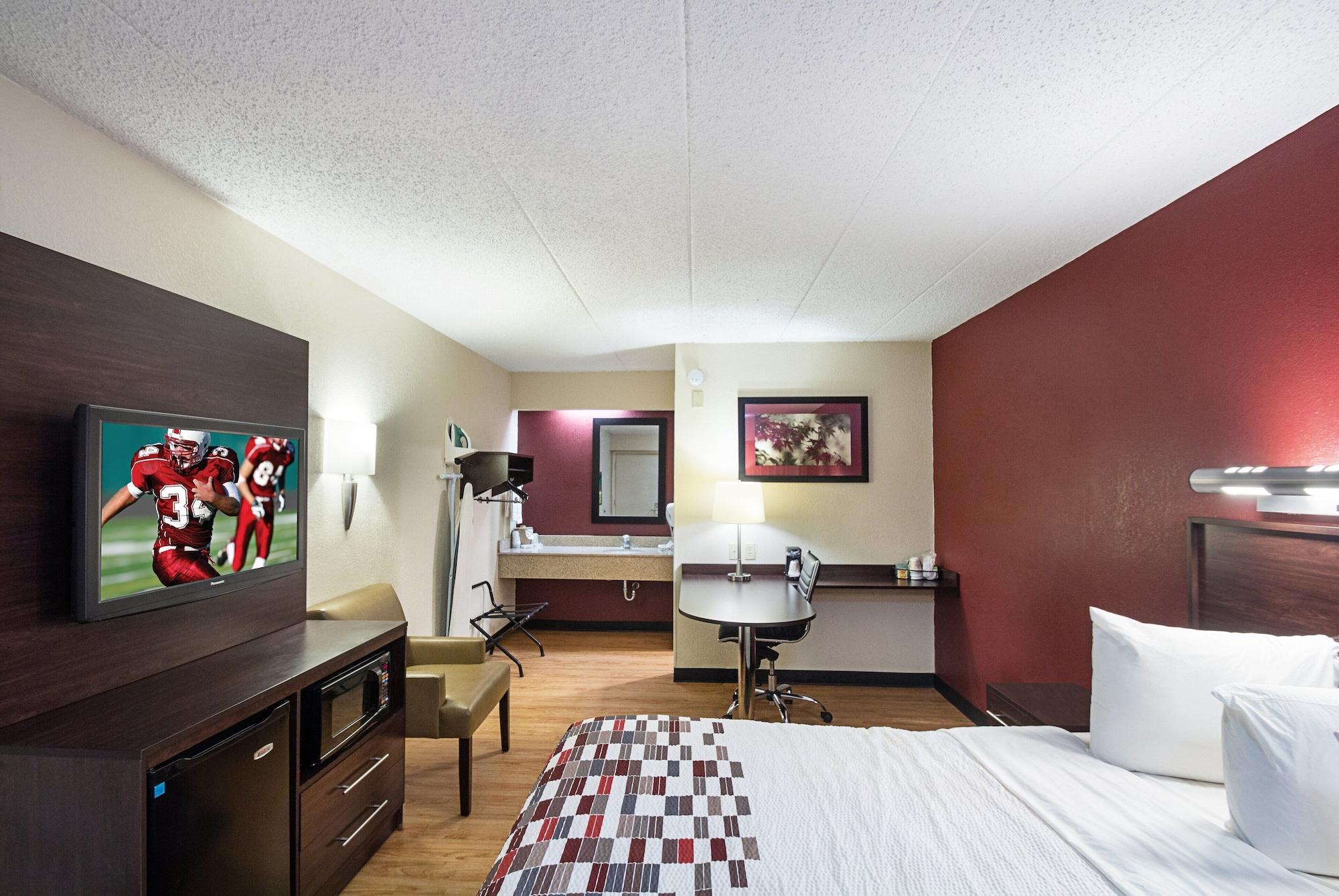 Cherry Grove Red Roof Inn Cincinnati East - Beechmont מראה חיצוני תמונה