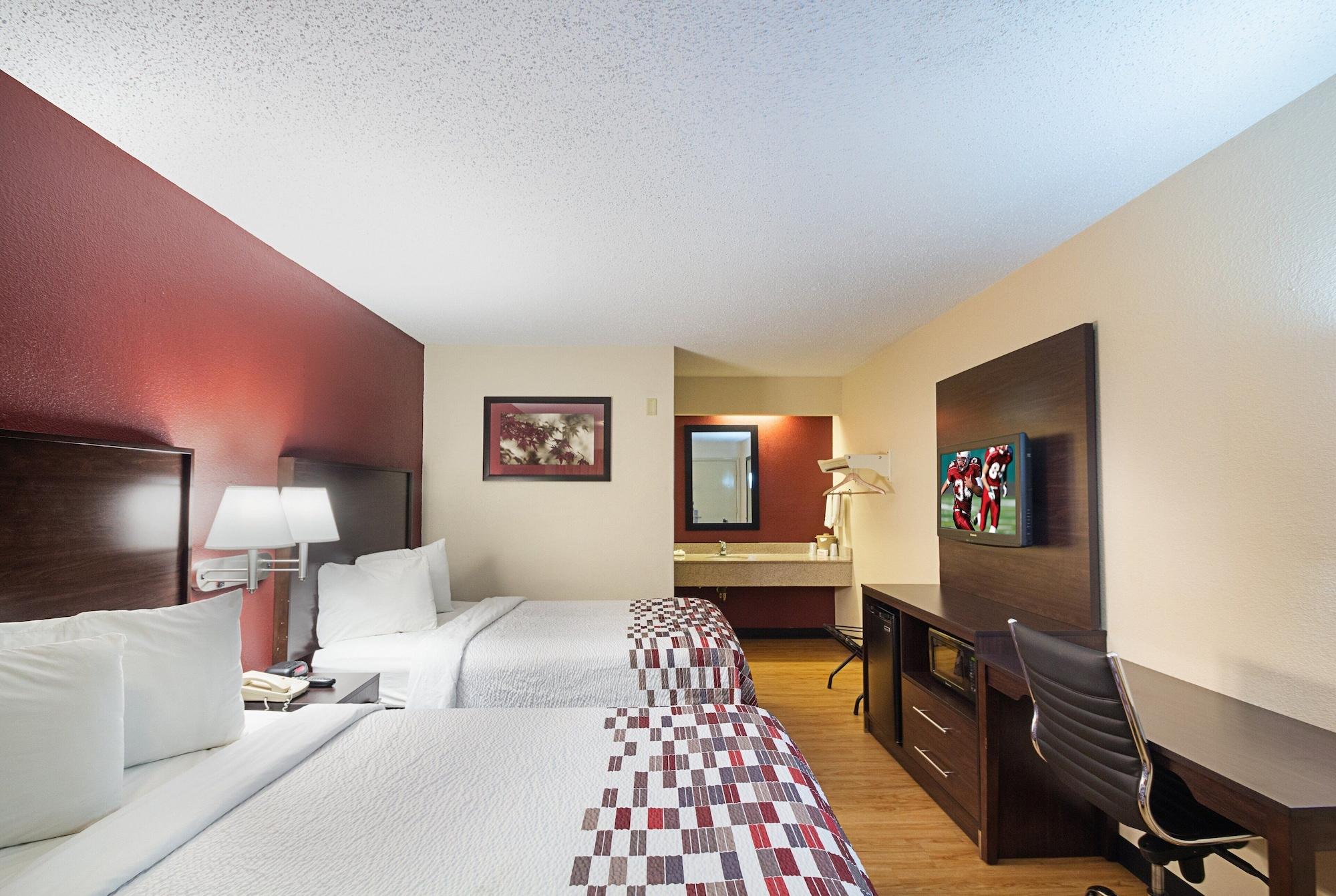 Cherry Grove Red Roof Inn Cincinnati East - Beechmont מראה חיצוני תמונה