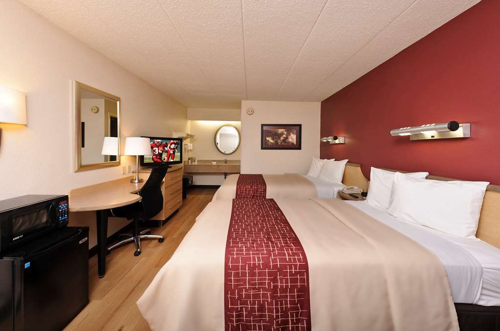 Cherry Grove Red Roof Inn Cincinnati East - Beechmont חדר תמונה
